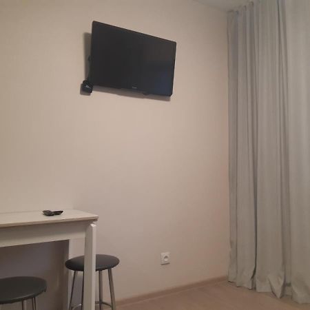 Apart. Studio Near Stadium Metalist Kharkiv Eksteriør bilde