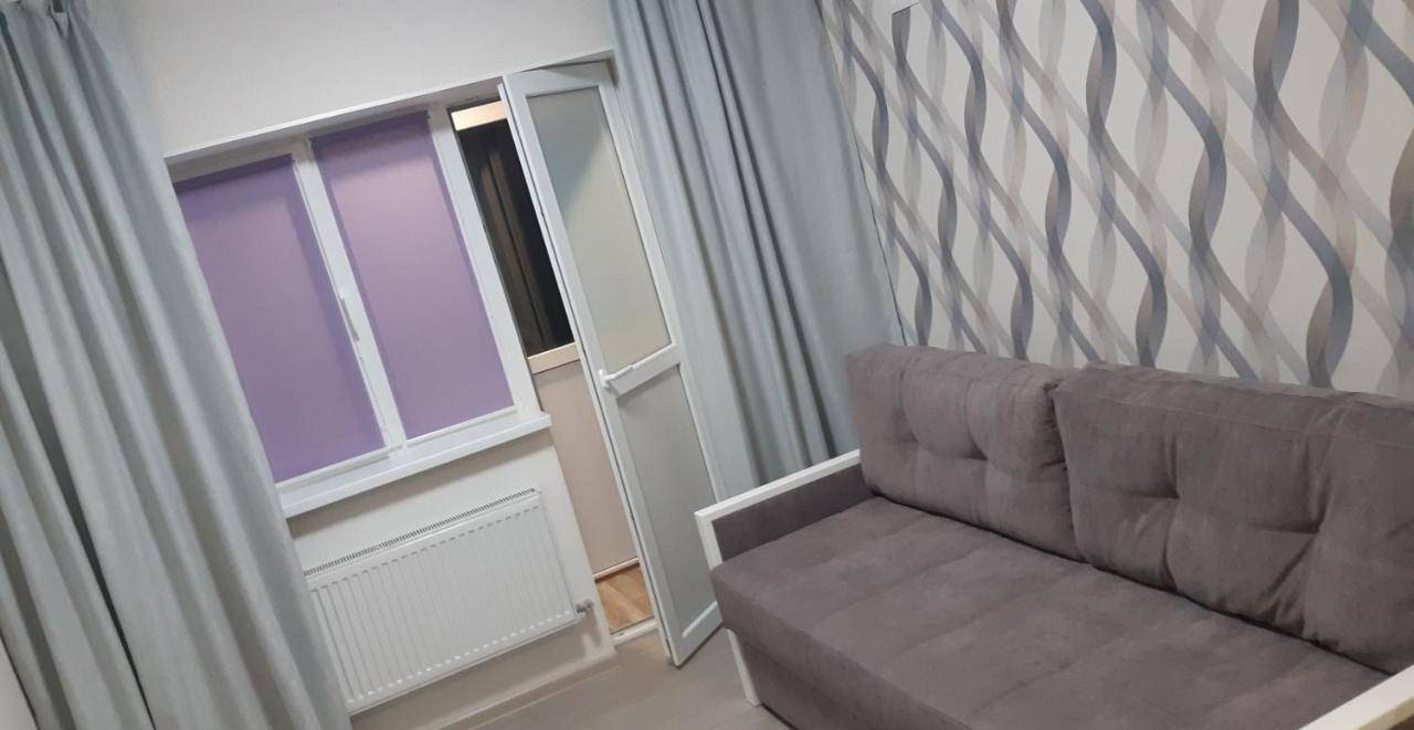Apart. Studio Near Stadium Metalist Kharkiv Eksteriør bilde