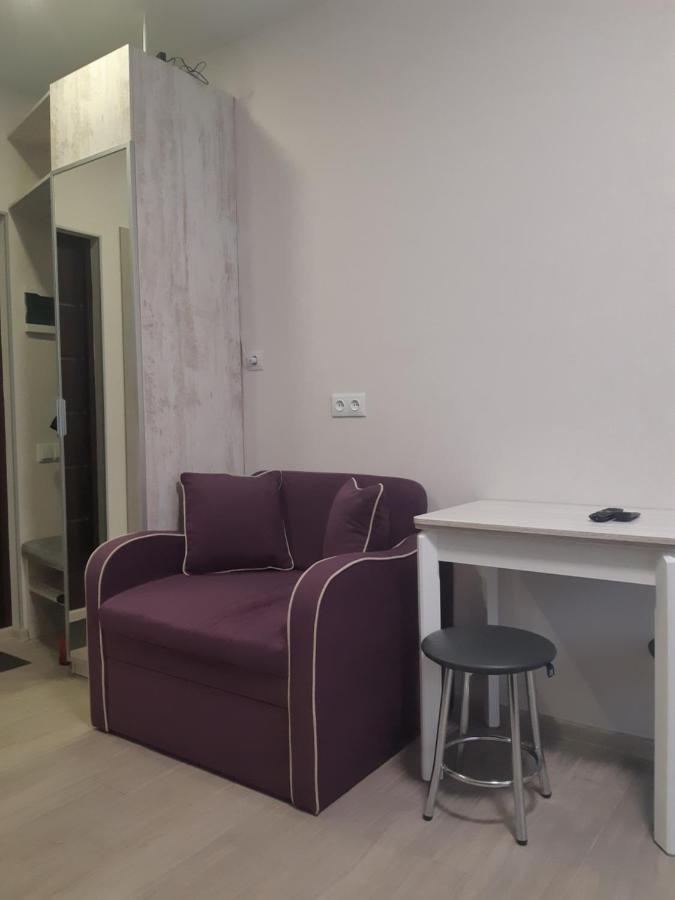 Apart. Studio Near Stadium Metalist Kharkiv Eksteriør bilde